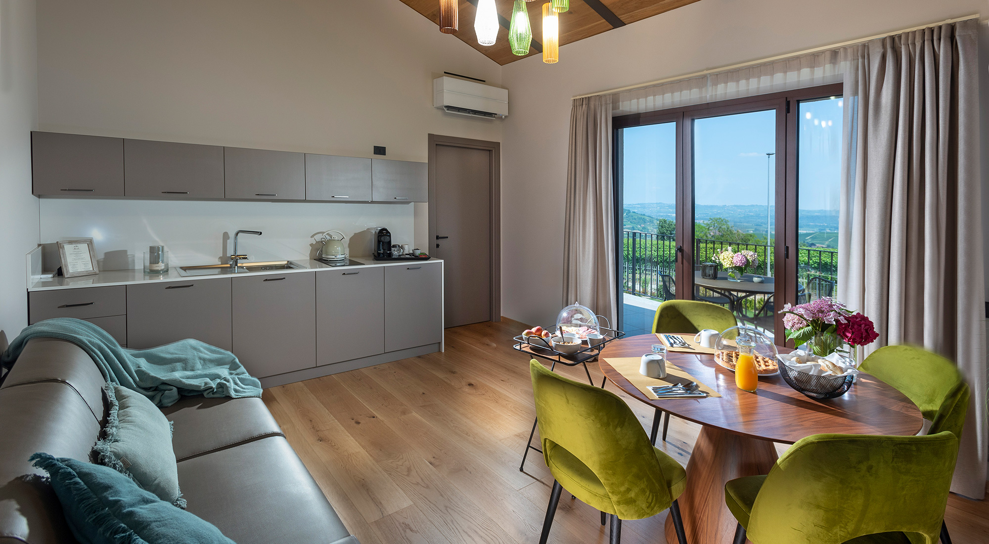Suite 101 - Relais PQlin